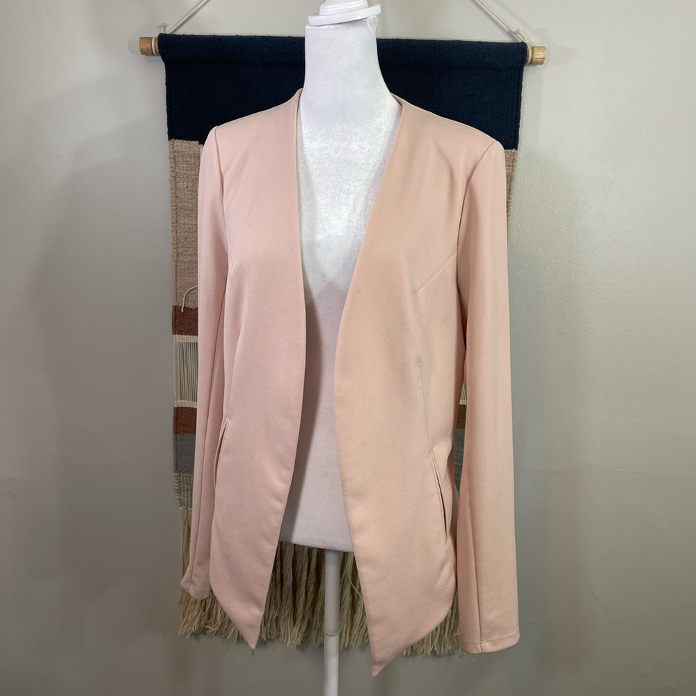 Like New Bcbgeneration Tuxedo Blazer In Pink Sz M - image 3